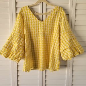 𝅺VELVET Heart Yellow Textured Gingham Puff Sleeves V-Neck Blouse Size M